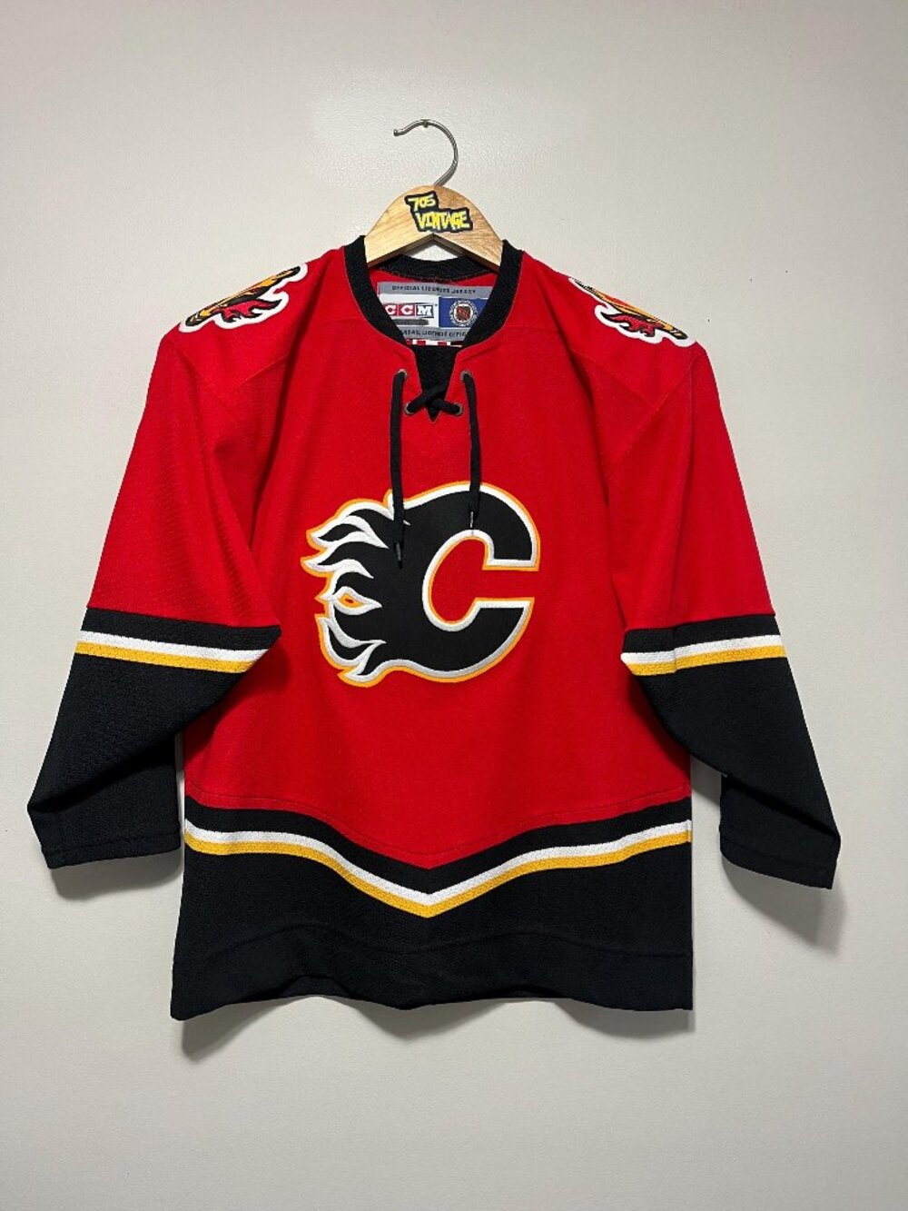 Vintage Calgary Flames NHL CCM Kids Jersey